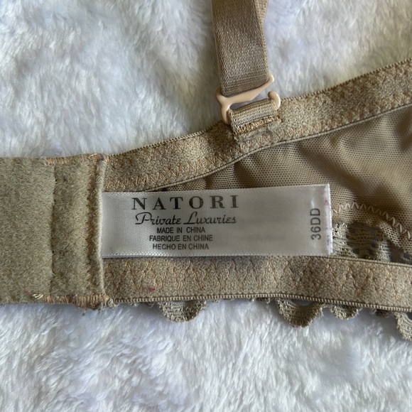 Natori Beige/Nude Lace Nursing Bra 36DD EUC - Picture 3 of 8
